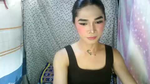 Sweet Yhanie online show from July 19, 8:07 am