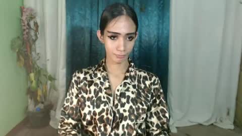 yor21bryar online show from July 20, 11:23 am
