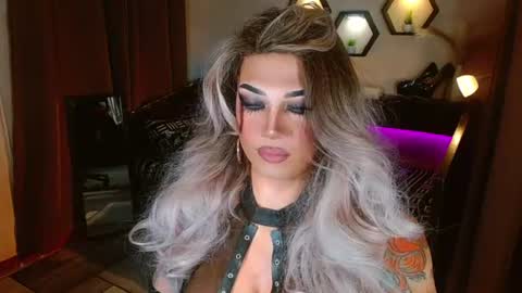 QUEEN MADISON  online show from June 16, 4:19 pm