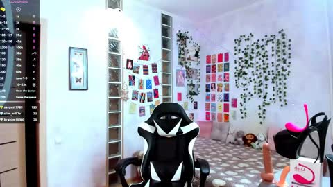 Jane online show from April 12, 9:40 pm