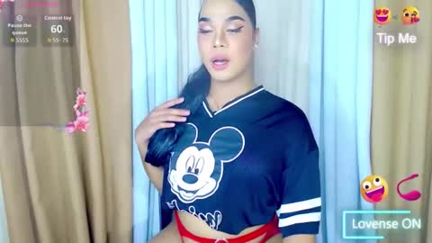 your_ryliedoll online show from November 6, 8:14 am