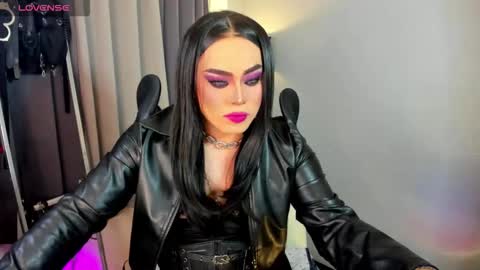  not into STINGY and CHEAP people online show from September 18, 10:48 pm