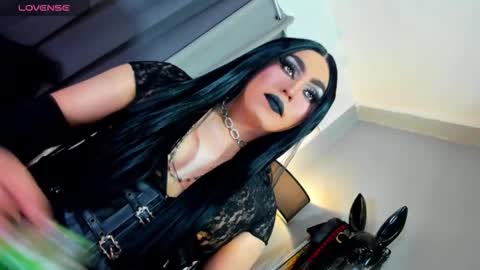  not into STINGY and CHEAP people online show from November 1, 12:30 am