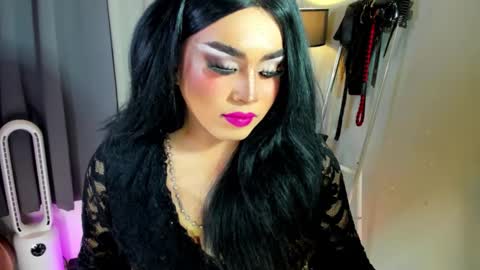  not into STINGY and CHEAP people online show from November 12, 12:34 am