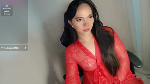 Alexia online show from April 24, 1:58 pm