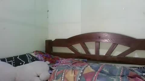 mimi online show from March 13, 8:36 pm