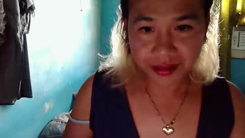 yourhot_cummermika online show from March 30, 12:33 am