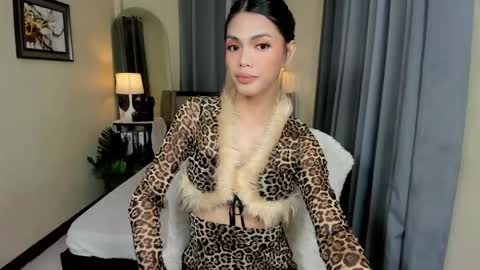 patty online show from December 15, 8:52 am