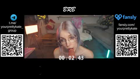 Snapshot of yourprettykate_ chatting on January 14, 10:59 am online show from January 14, 10:59 am