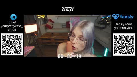 Snapshot of yourprettykate_ chatting on January 18, 12:59 pm online show from January 18, 12:59 pm