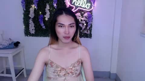    online show from January 21, 11:45 pm