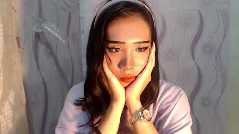 yourwife_material99 online show from March 29, 2:28 pm