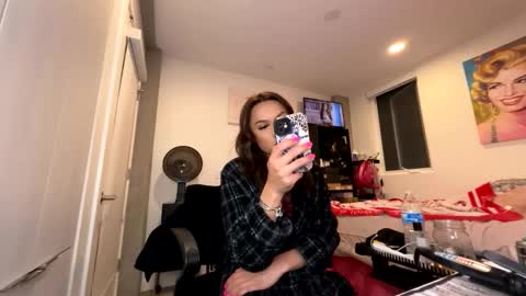 BbyTSSLut online show from April 12, 2:59 am