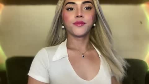 Miss Cali online show from February 9, 9:10 pm