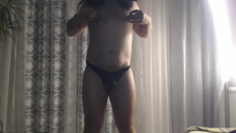 zakp6869 online show from March 11, 8:46 pm