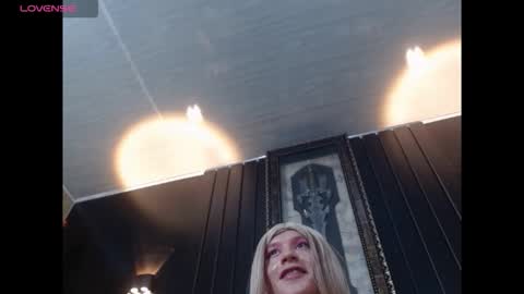 Megan online show from February 27, 5:13 am