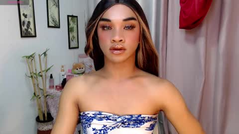 zaynelustts online show from December 21, 10:21 am