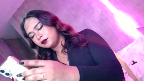 zethiabautsta18 online show from February 9, 12:01 pm