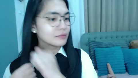 im your lovely zhaviabigcock here online show from October 30, 10:58 am