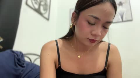 Zia online show from March 25, 2:33 pm