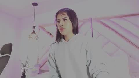 Zoe online show from February 3, 12:21 pm