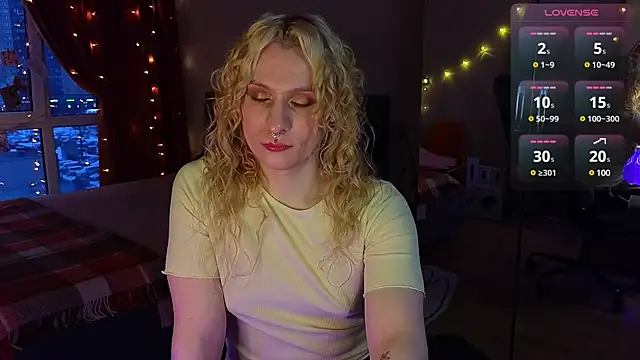 Lori Myaf online show from March 3, 3:24 pm