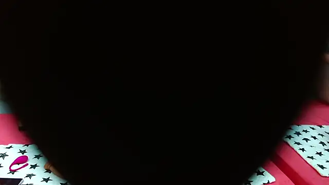 Snapshot of aleska_mack chatting on December 17, 10:54 pm aleska mack online show from December 17, 10:54 pm