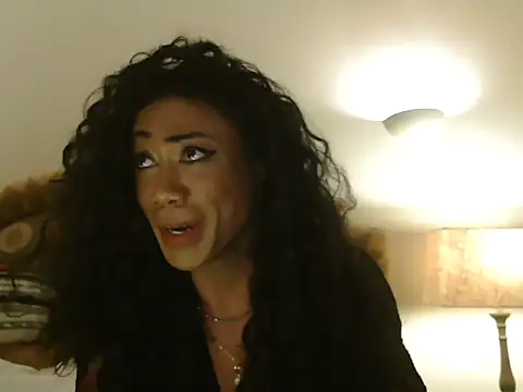 Snapshot of CaramelDipper chatting on September 23, 1:55 am CaramelDipper online show from September 23, 1:55 am