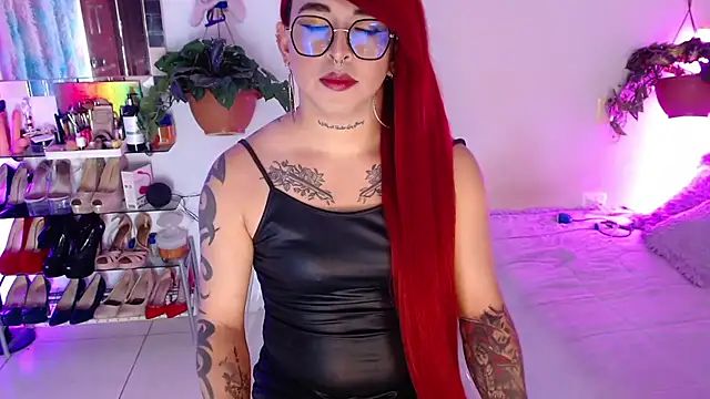 Laveneno ortiz07 online show from April 18, 11:27 pm