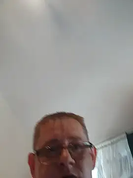 lukasl729 online show from July 4, 9:47 am