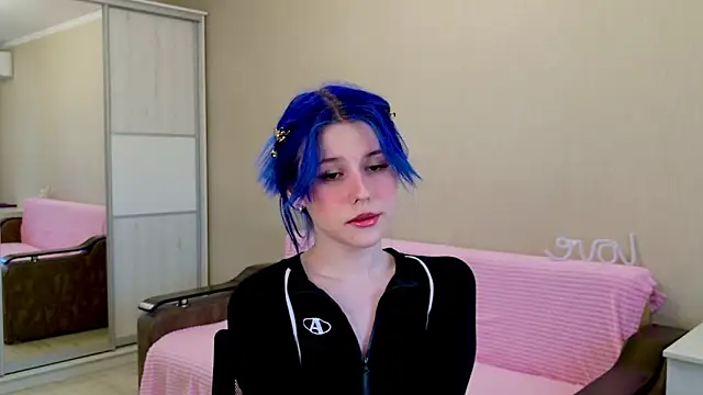 Snapshot of Alisa_Black_Star chatting on December 21, 8:39 am Alisa Black Star online show from December 21, 8:39 am