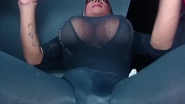 andreablackcock online show from July 10, 3:21 am