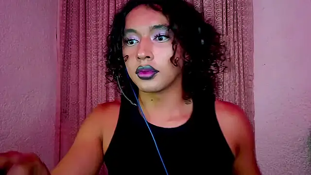 Snapshot of angelsdustxxx chatting on September 23, 4:40 am angelsdustxxx online show from September 23, 4:40 am