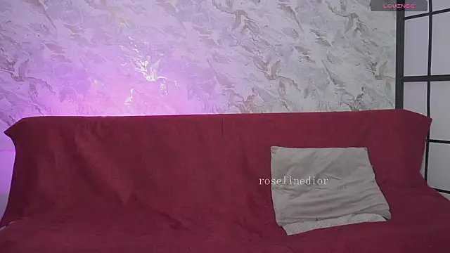 roselinedior online show from March 7, 2:45 pm