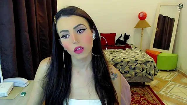 Sophie Fantasys online show from March 15, 3:04 pm