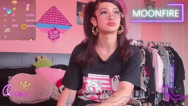 moonfiredancer online show from March 8, 8:23 pm