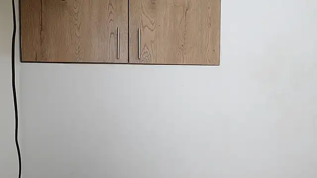 khloe kaczka  online show from January 9, 1:24 pm