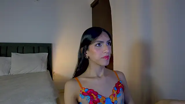 AlanaSofiia online show from May 21, 3:19 pm