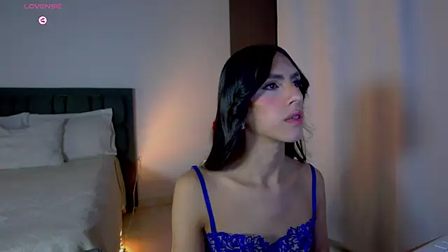 AlanaSofiia online show from June 26, 4:22 pm