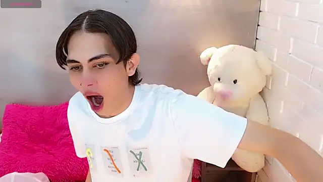 Daniela Pink  online show from September 28, 8:52 pm