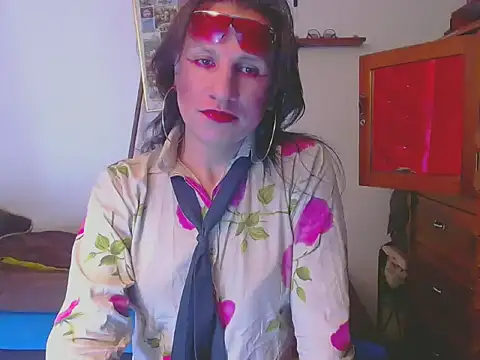 LorenJade online show from January 14, 7:39 am