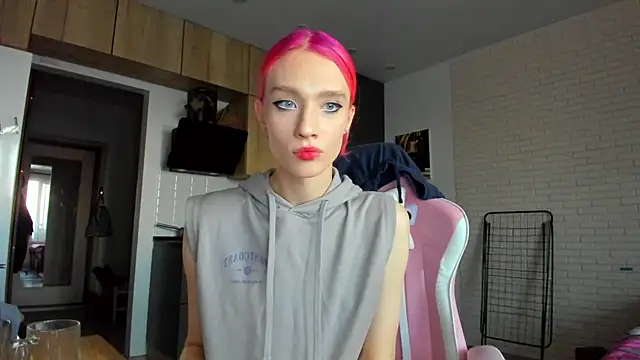  Alice Kitty online show from March 15, 3:15 pm