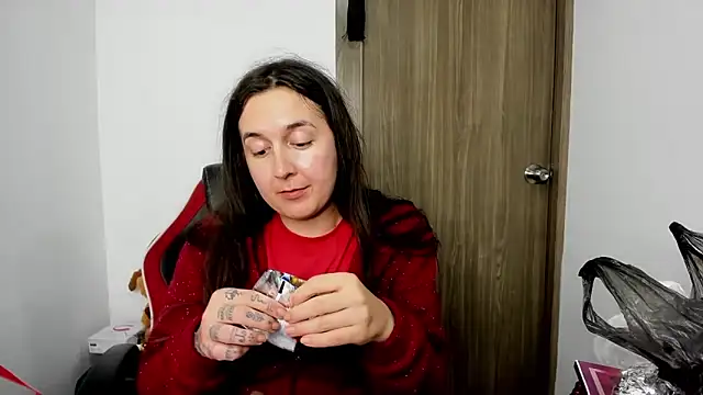 Sweet-Suck69 online show from March 4, 4:49 am