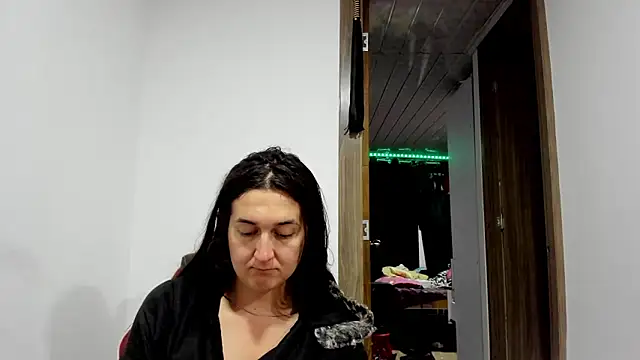 Sweet-Suck69 online show from March 7, 3:37 am