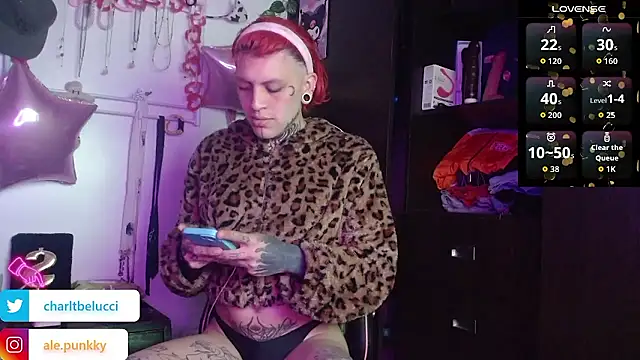 charlotbelucci  online show from March 10, 12:08 pm