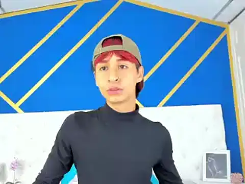 ariel villa online show from March 8, 1:40 am