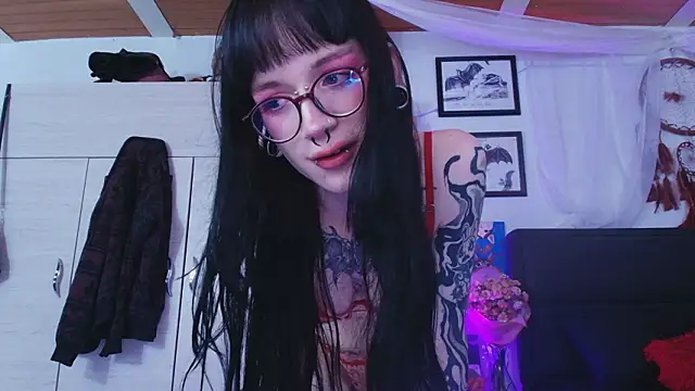 bathory vamps online show from February 2, 2:27 pm