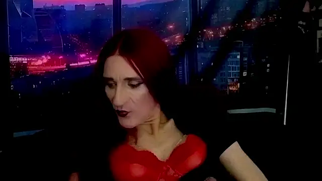 Snapshot of LuvNuk chatting on October 13, 5:09 am LuvNuk online show from October 13, 5:09 am