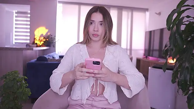 honeyann08 online show from October 21, 7:26 pm