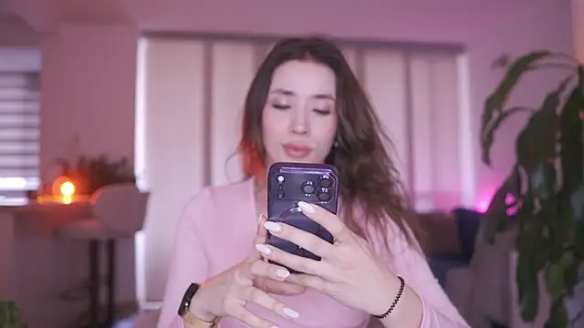 honeyann08 online show from February 2, 9:58 pm